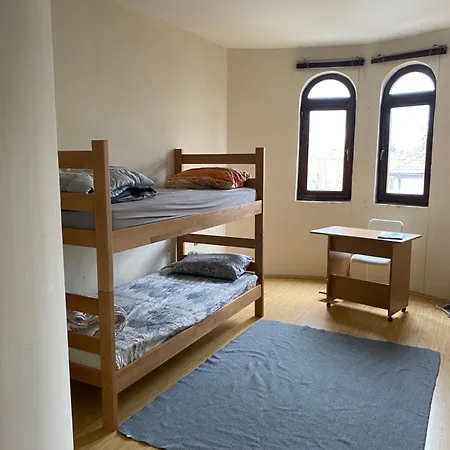 Theswallowotelapartment